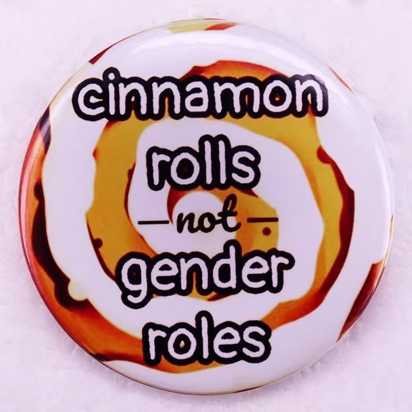 Значок пластиковий Cinnamon rolls not gender roles copy_1_676475467878 фото